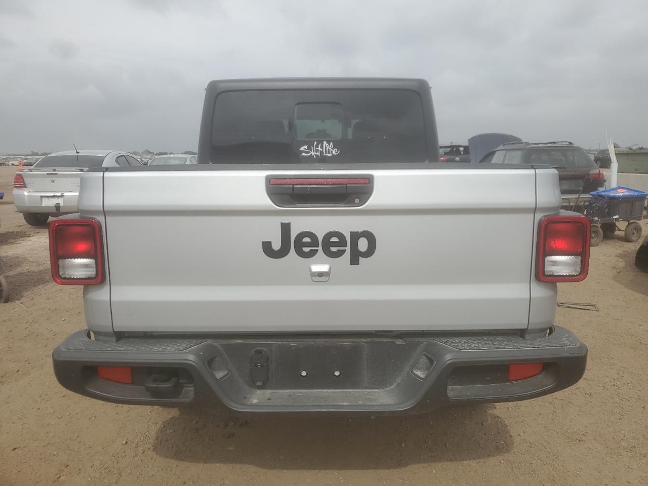 2024 Jeep Gladiator Sport - Image 6