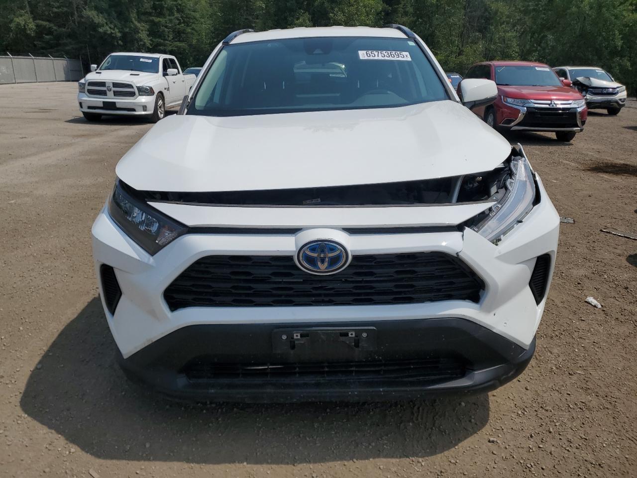 2021 Toyota Rav4 Le - Image 5