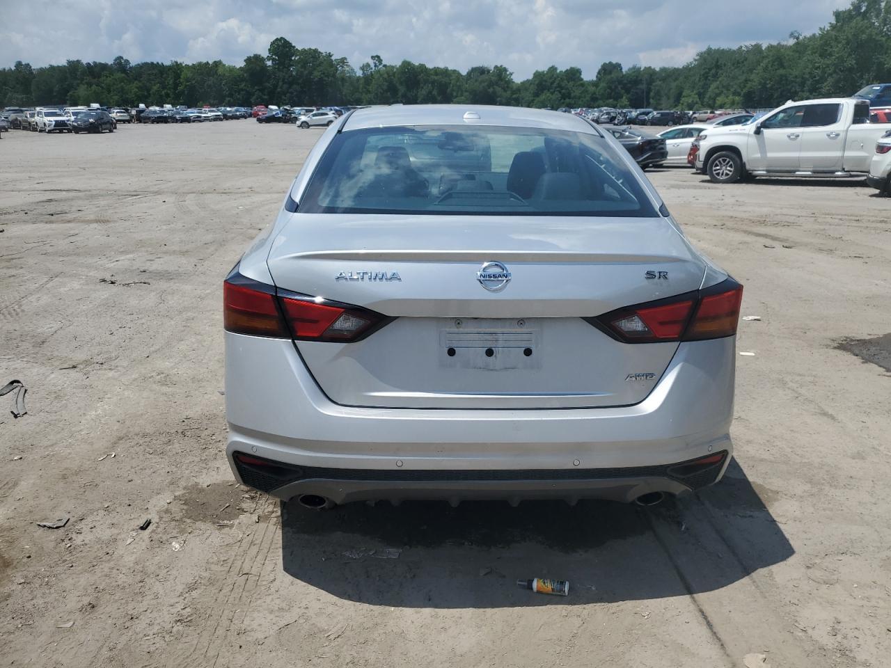 2022 Nissan Altima Sr - Image 6