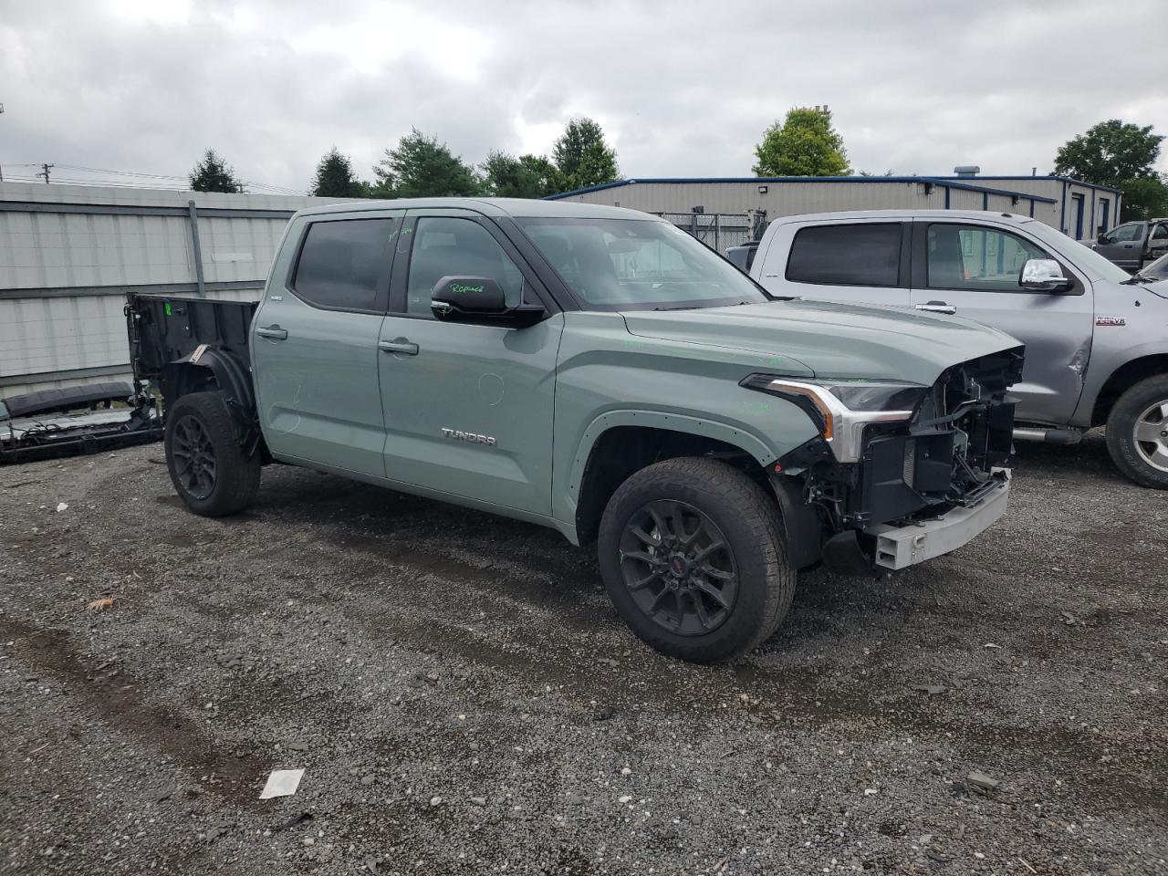 2025 Toyota Tundra Crewmax Sr - Фото 4