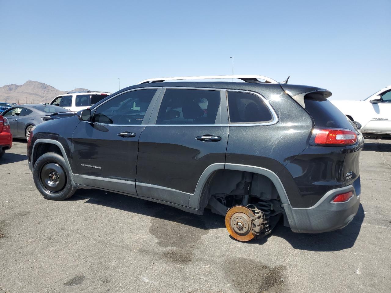2014 Jeep Cherokee Latitude - Image 2