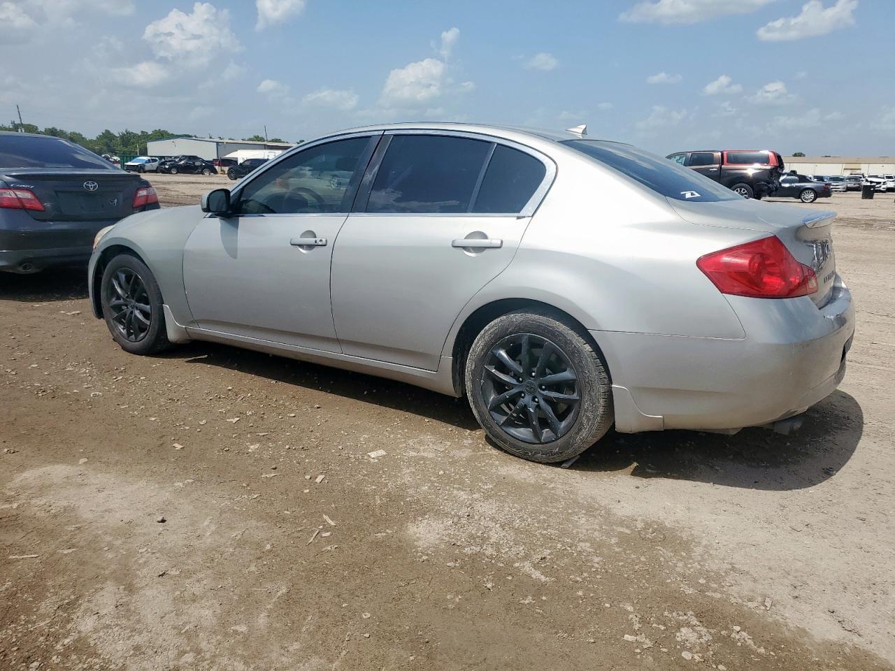 2008 Infiniti G35 - Фото 2