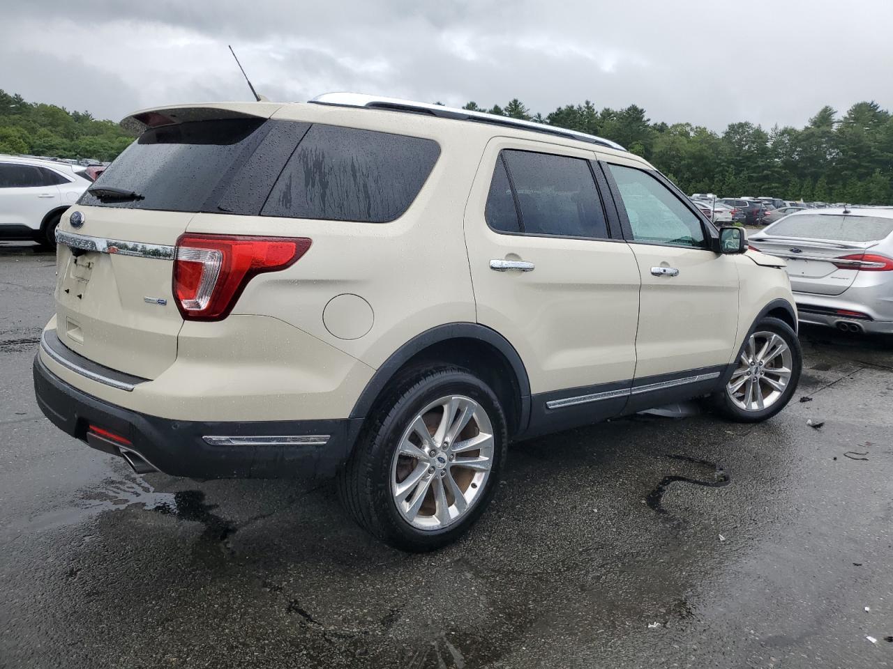 2018 Ford Explorer Limited - Image 3