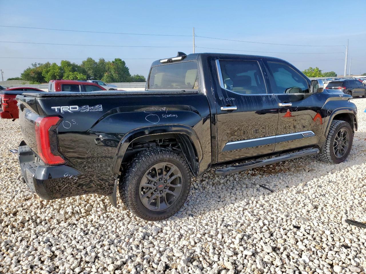 2023 Toyota Tundra Crewmax Platinum - Image 3