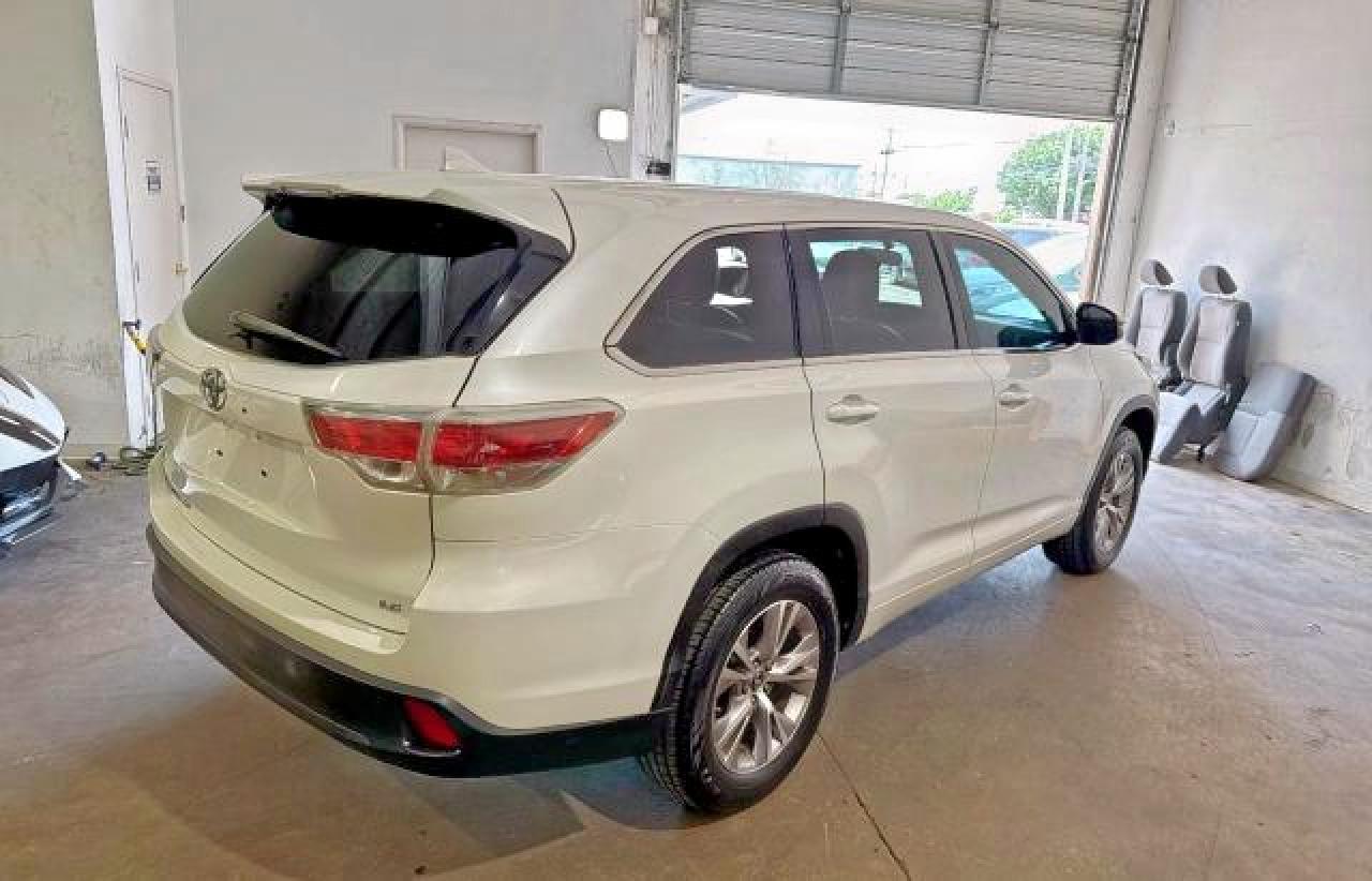 2016 Toyota Highlander Le - Фото 4