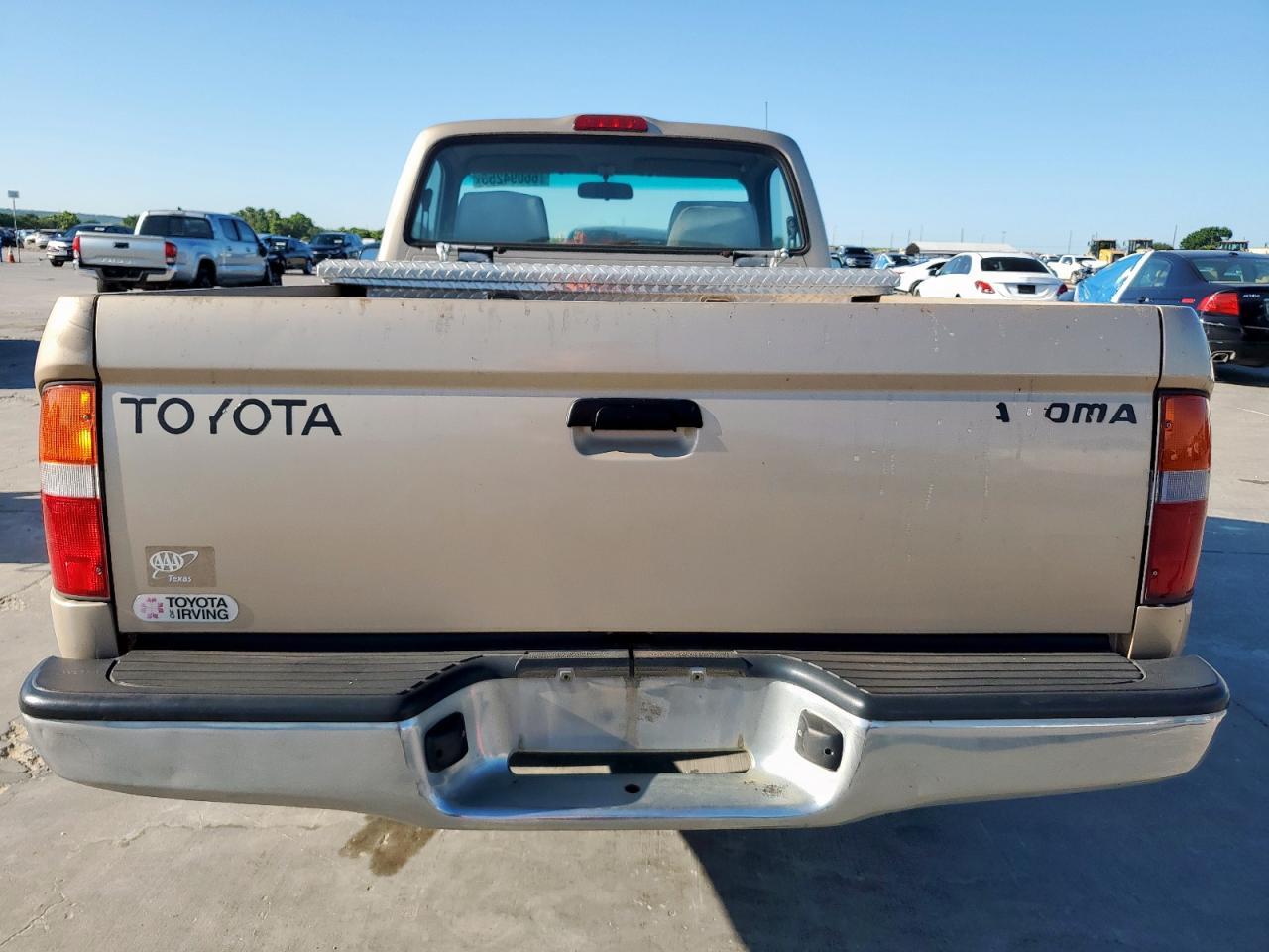 1998 Toyota Tacoma - Image 6