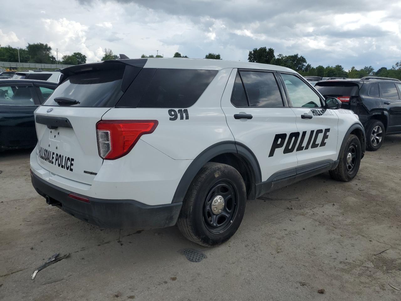 2021 Ford Explorer Police Interceptor - Фото 3