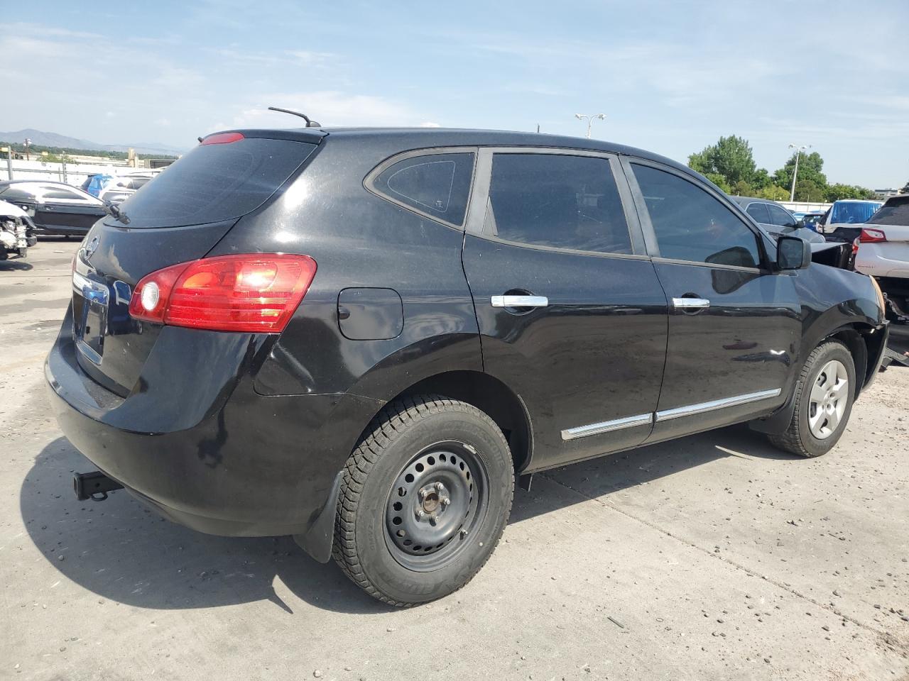 2014 Nissan Rogue Select S - Фото 3