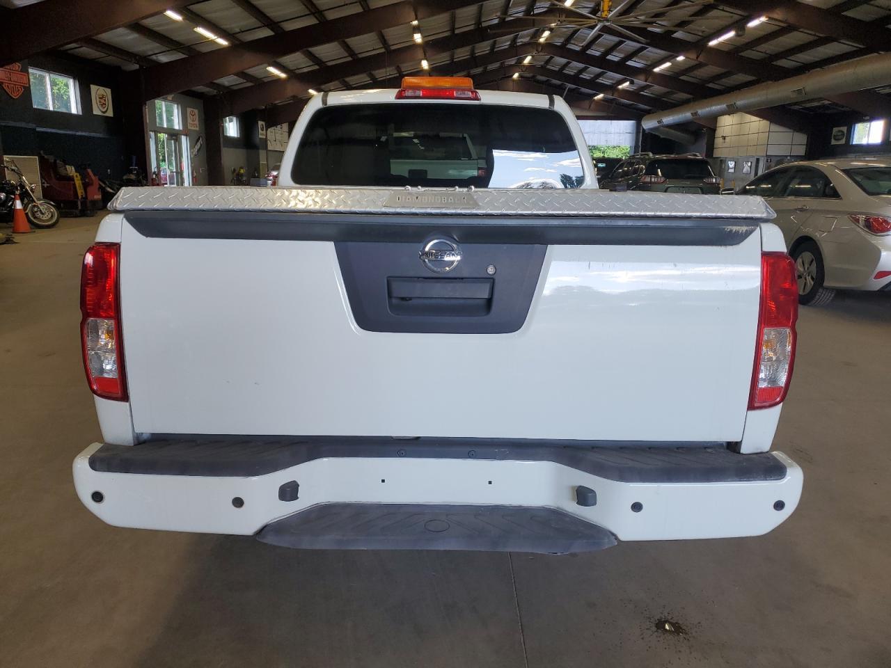 2018 Nissan Frontier S - Фото 6