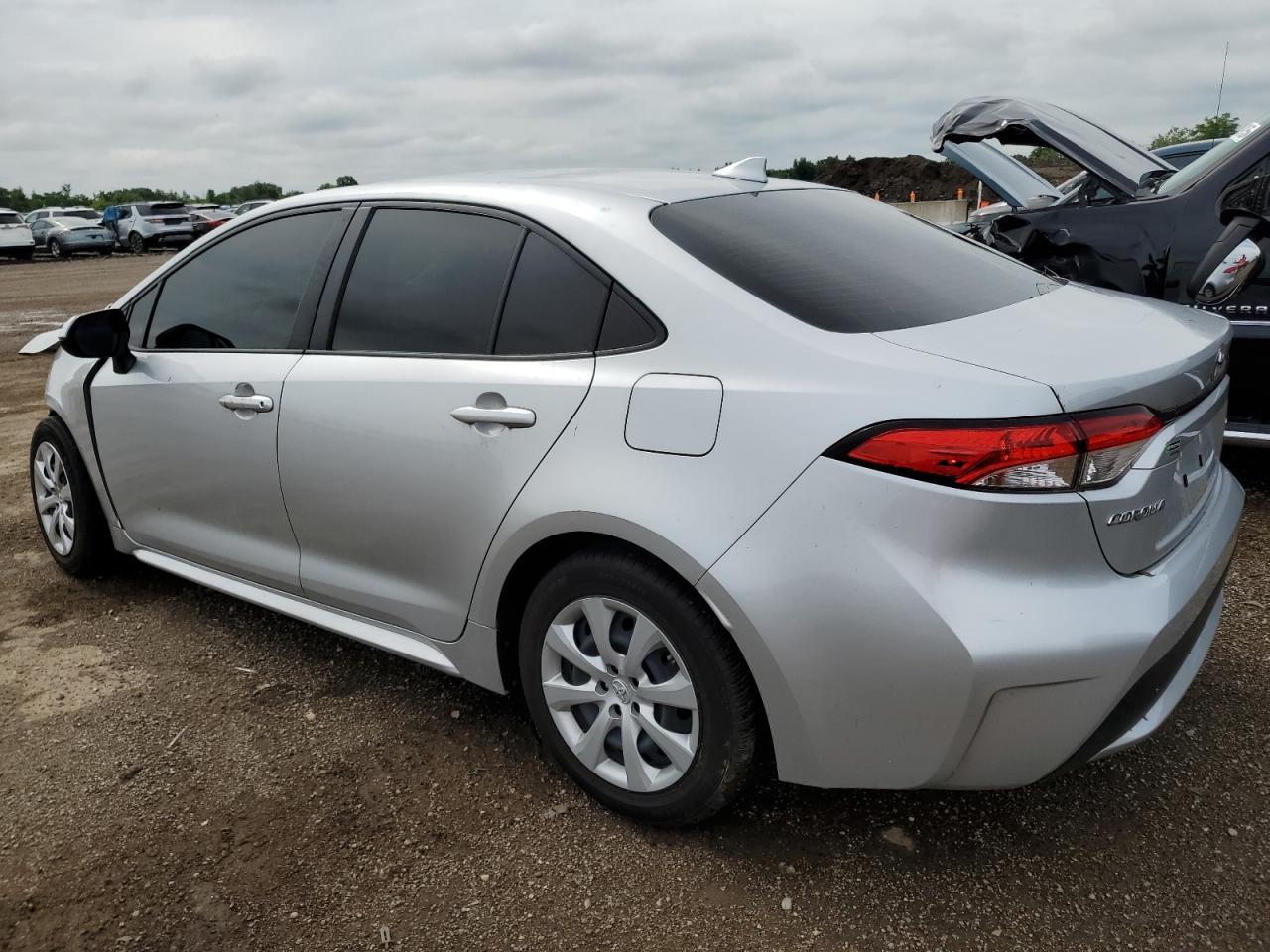 2022 Toyota Corolla Le - Image 2