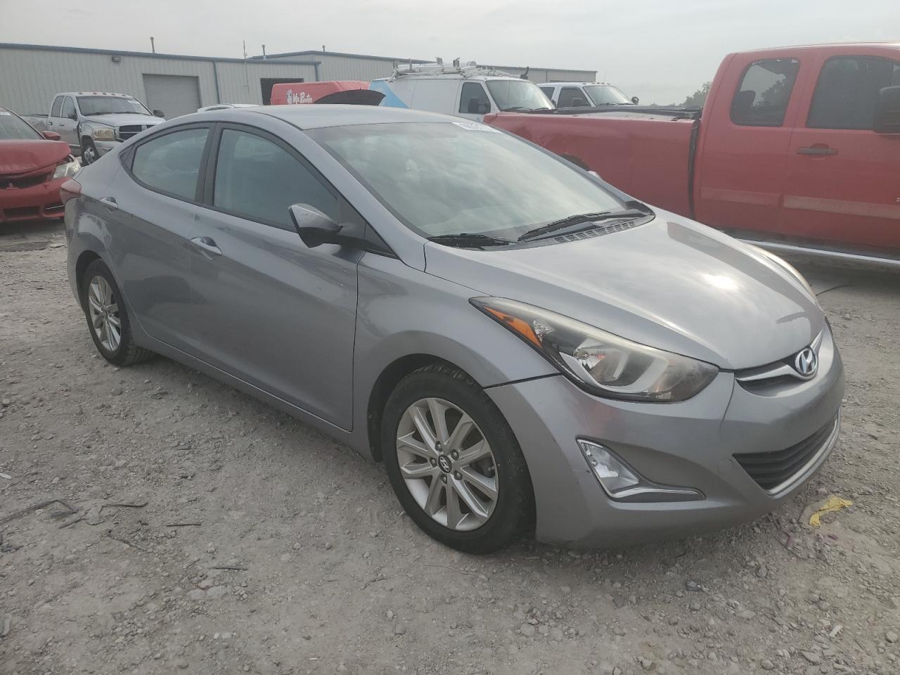 2014 Hyundai Elantra Se - Image 4