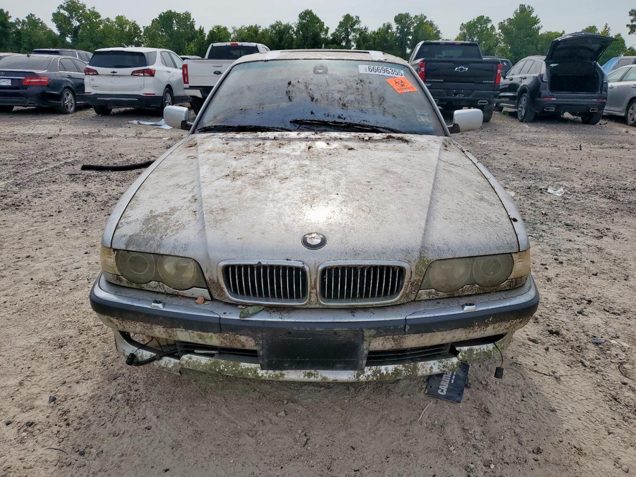 2001 BMW 740 - Image 5