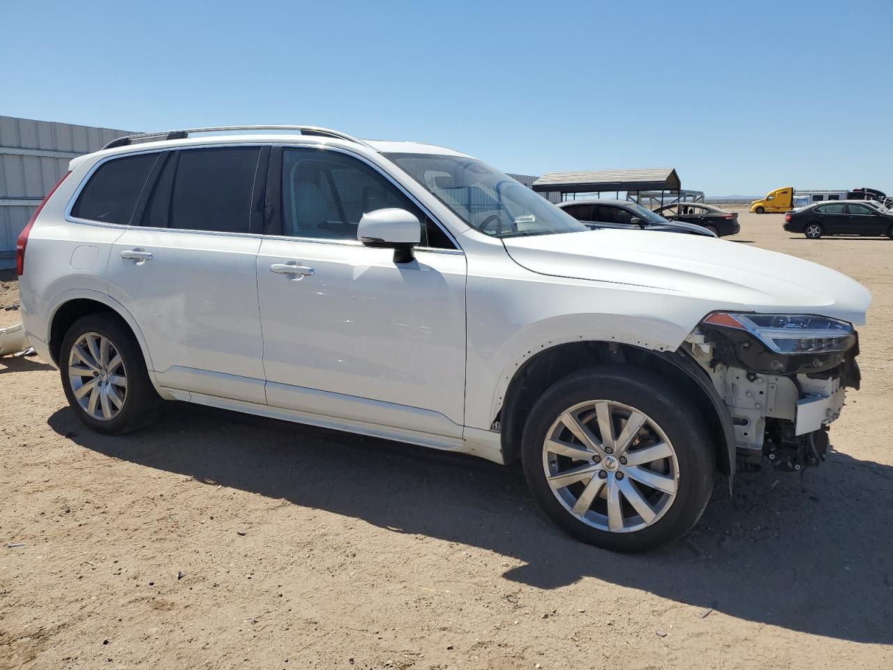 2017 Volvo Xc90 T6 - Image 4