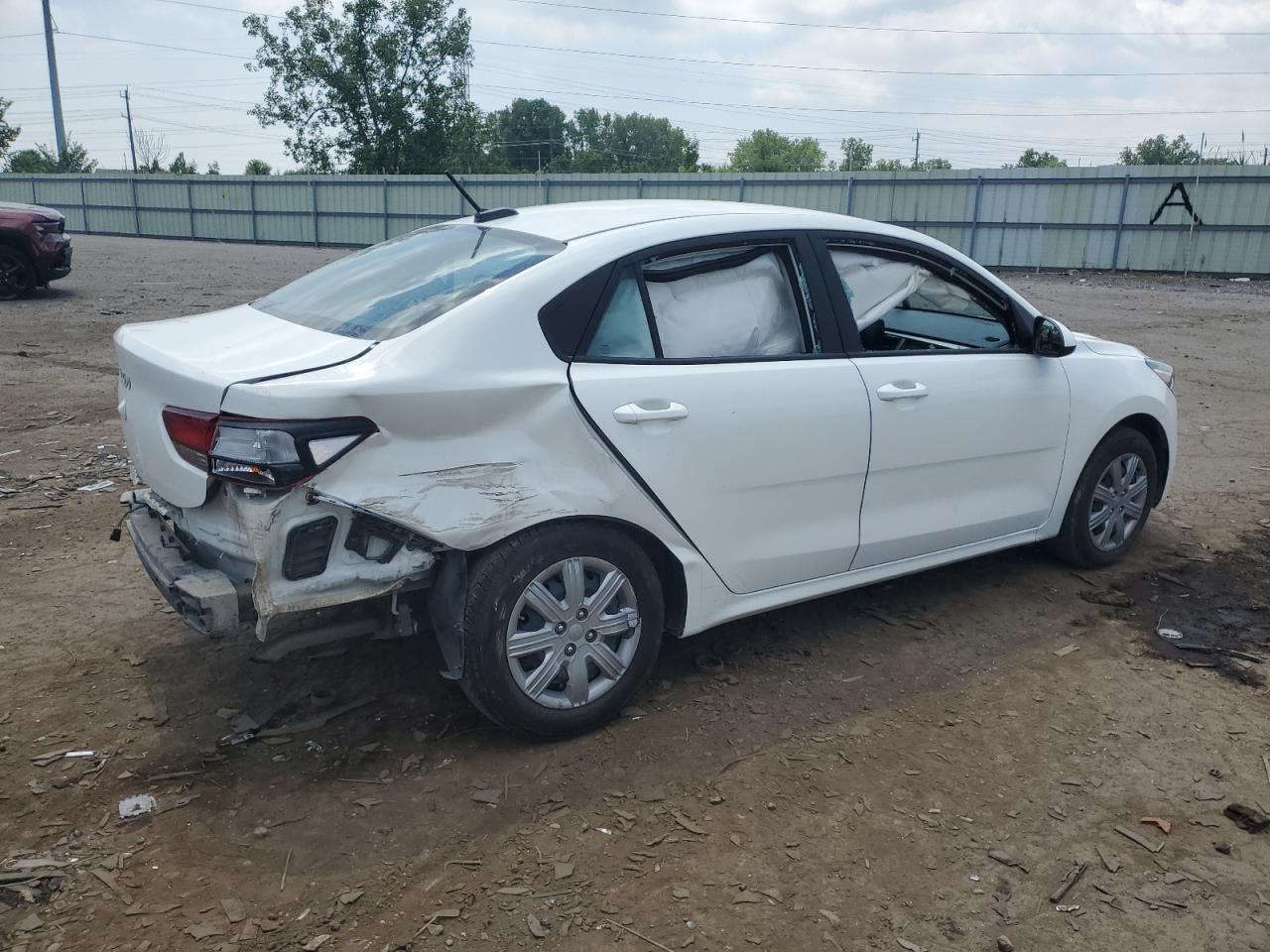 2023 Kia Rio Lx - Фото 3