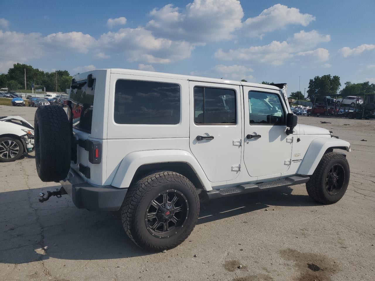 2012 Jeep Wrangler Unlimited Sahara - Фото 3