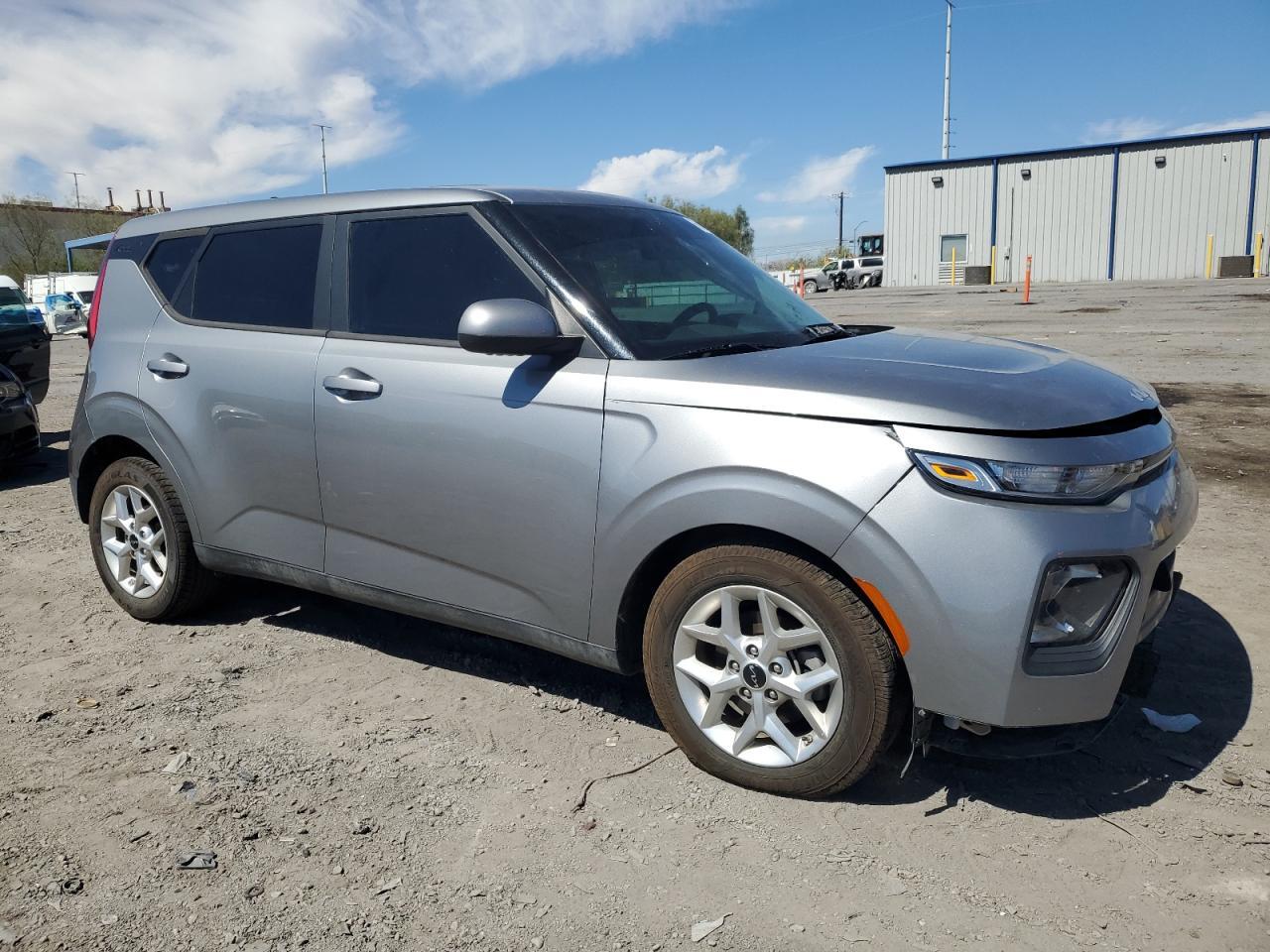 2022 Kia Soul Lx - Фото 4