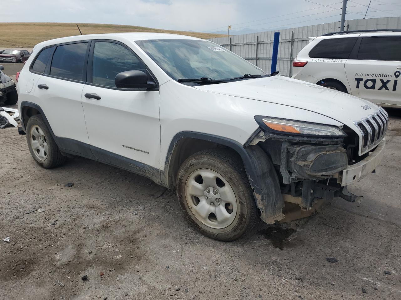 2016 Jeep Cherokee Sport - Image 4