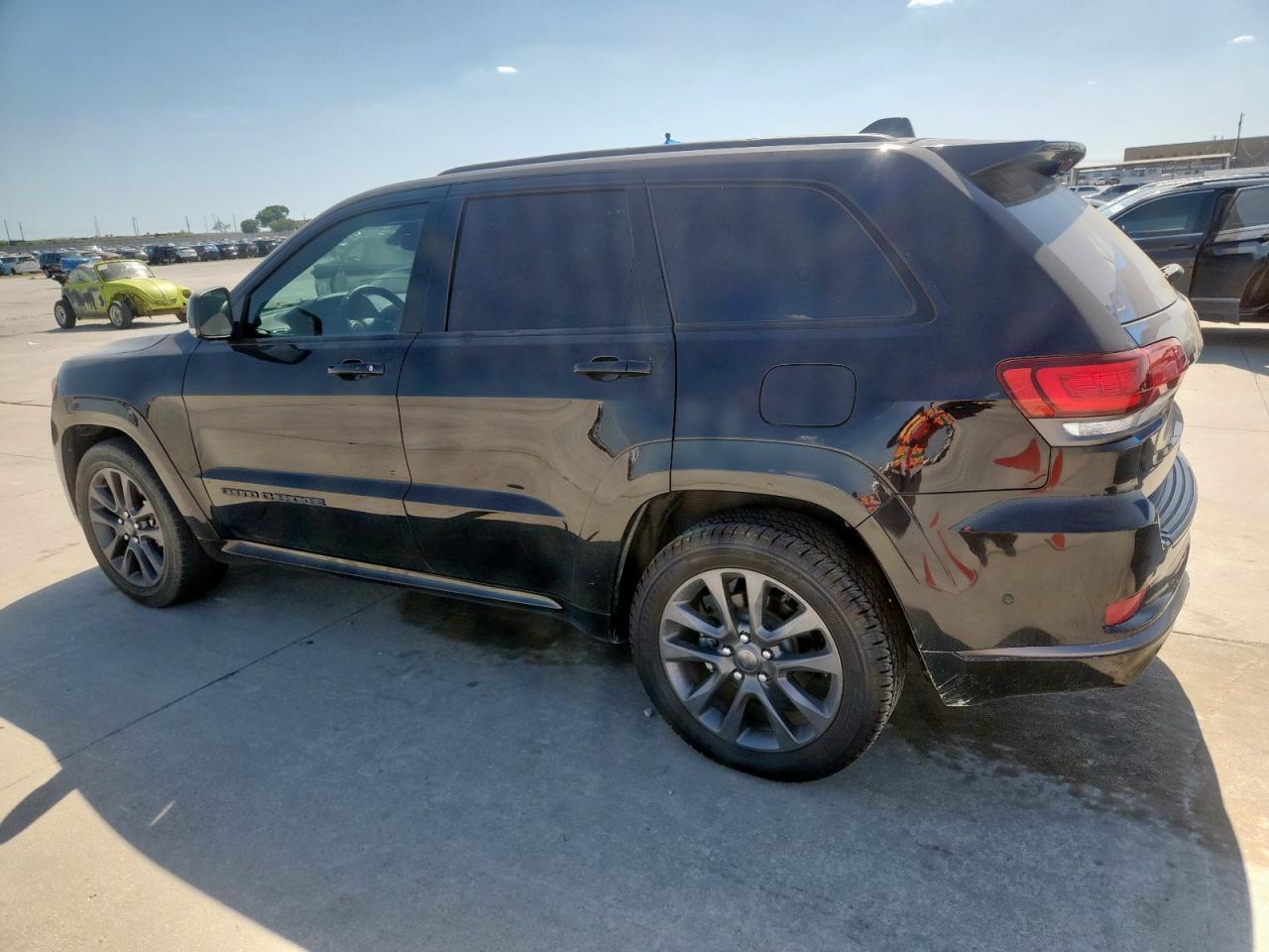 2019 Jeep Grand Cherokee Overland - Фото 2