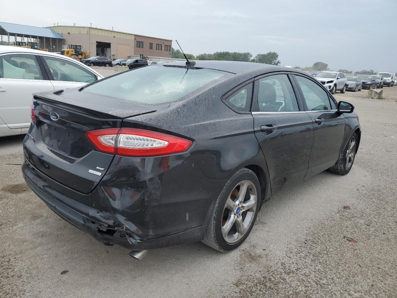 2013 Ford Fusion Se - Фото 3