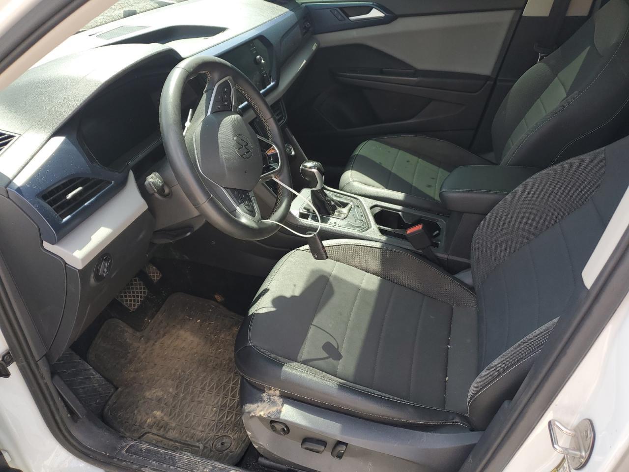 2022 Volkswagen Taos Se - Image 7