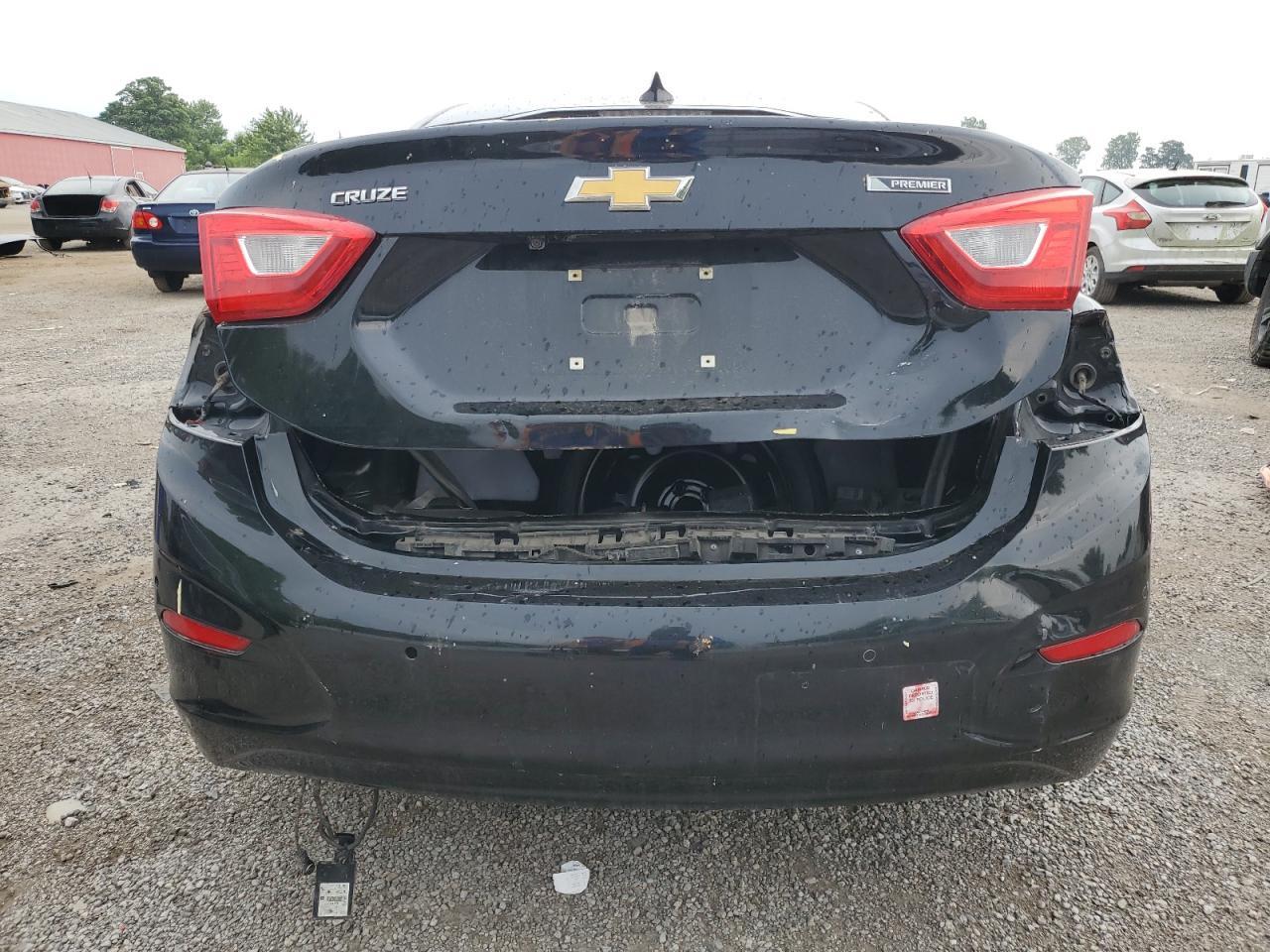 2017 Chevrolet Cruze Premier - Фото 6