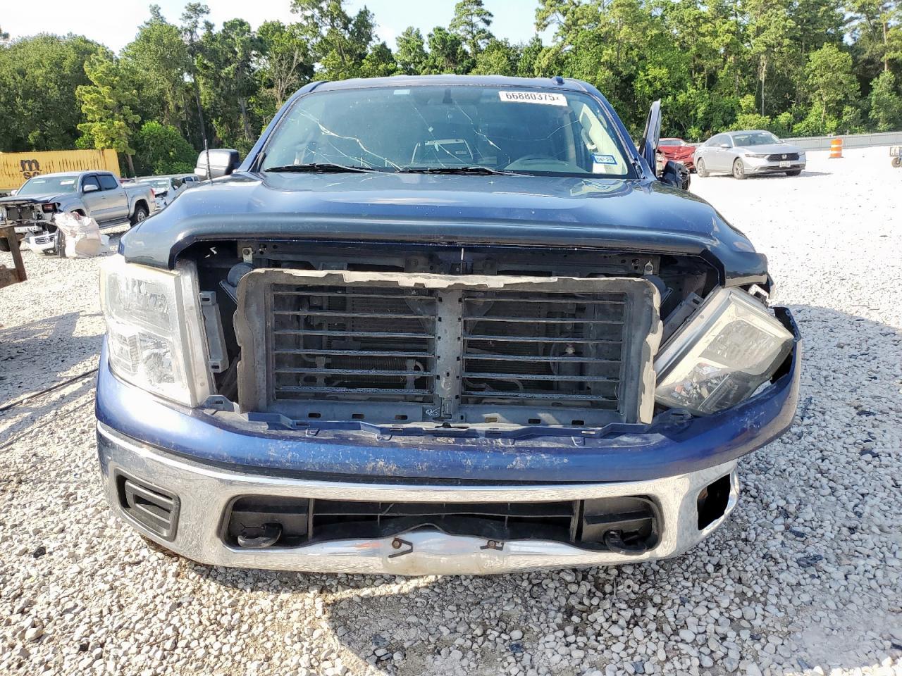 2017 Nissan Titan Sv - Фото 5
