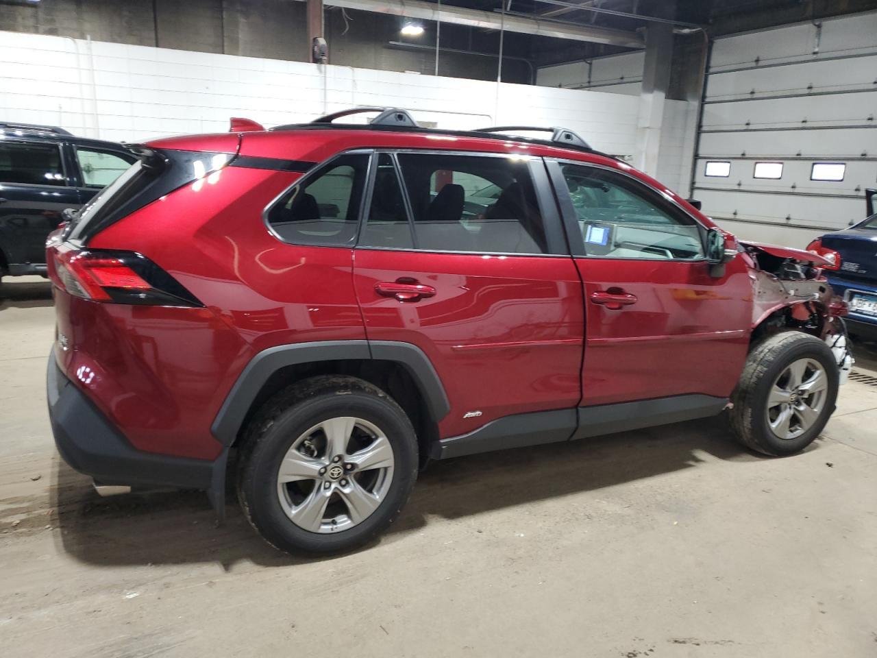 2025 Toyota Rav4 Xle - Image 3