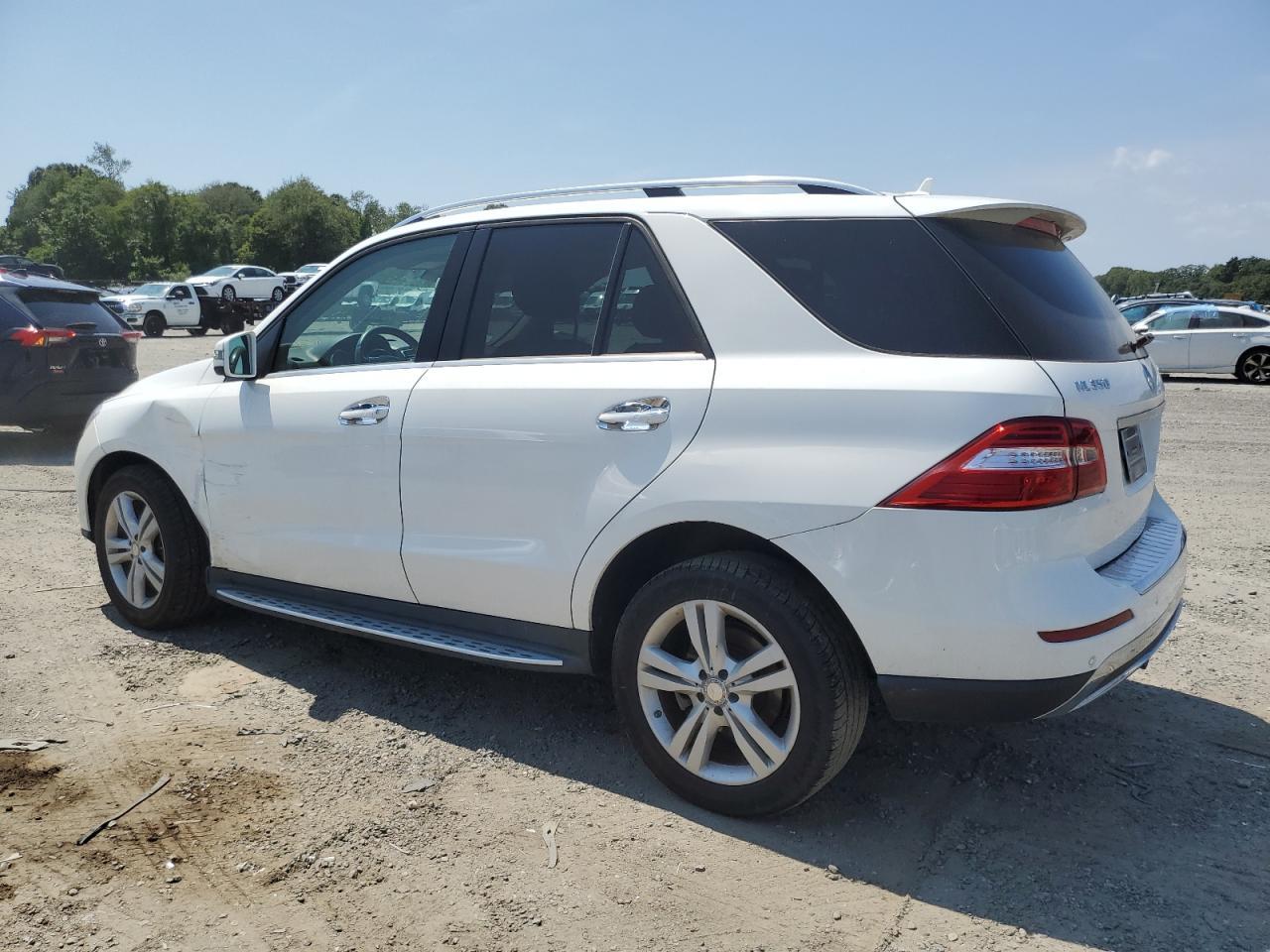 2015 Mercedes-Benz Ml 350 4Matic - Image 2