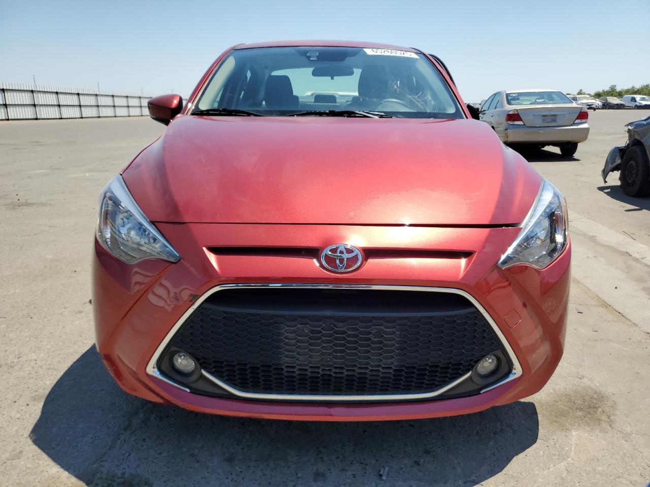 2020 Toyota Yaris L - Фото 5