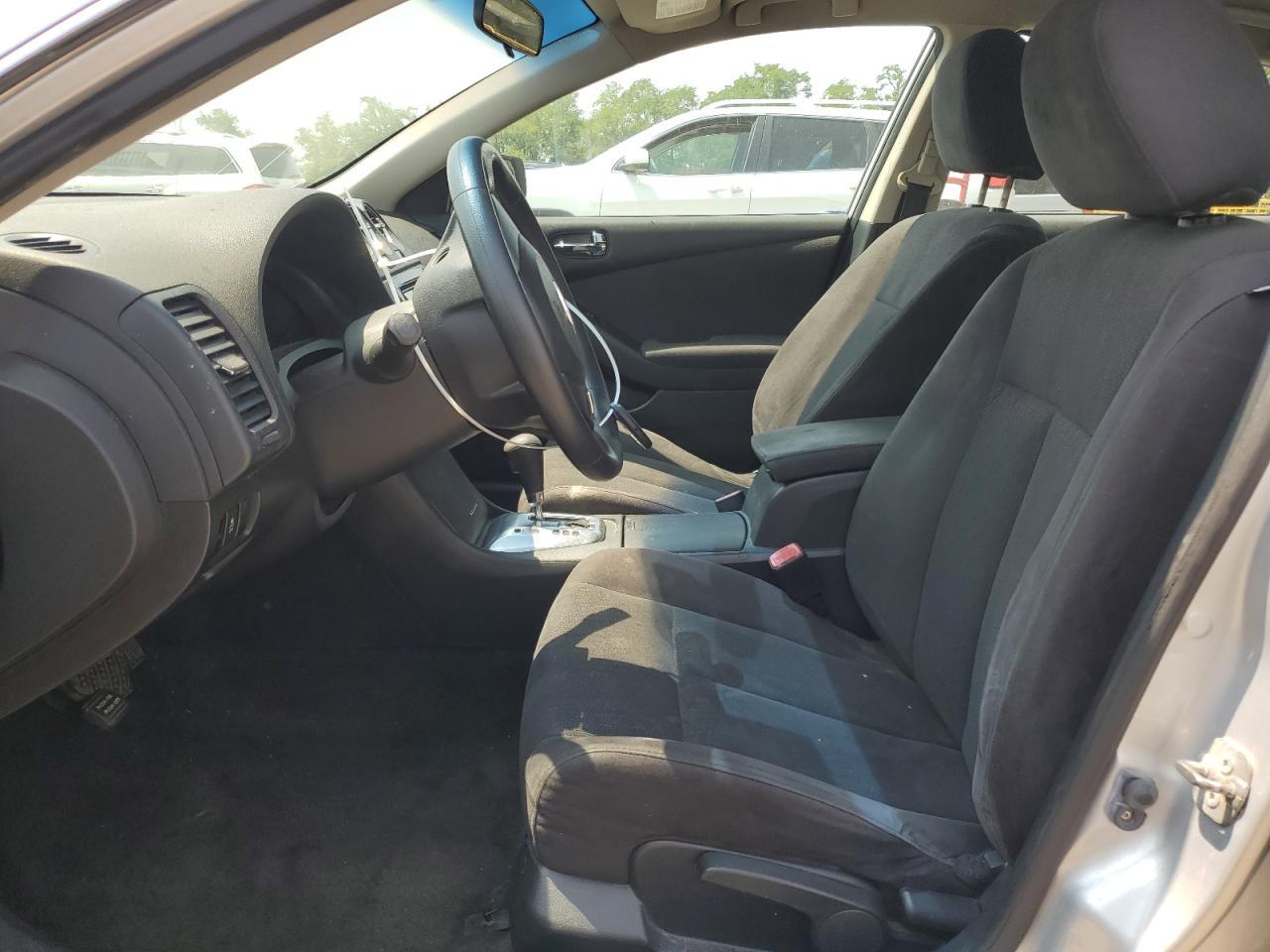 2025 Nissan Altima Base - Фото 7