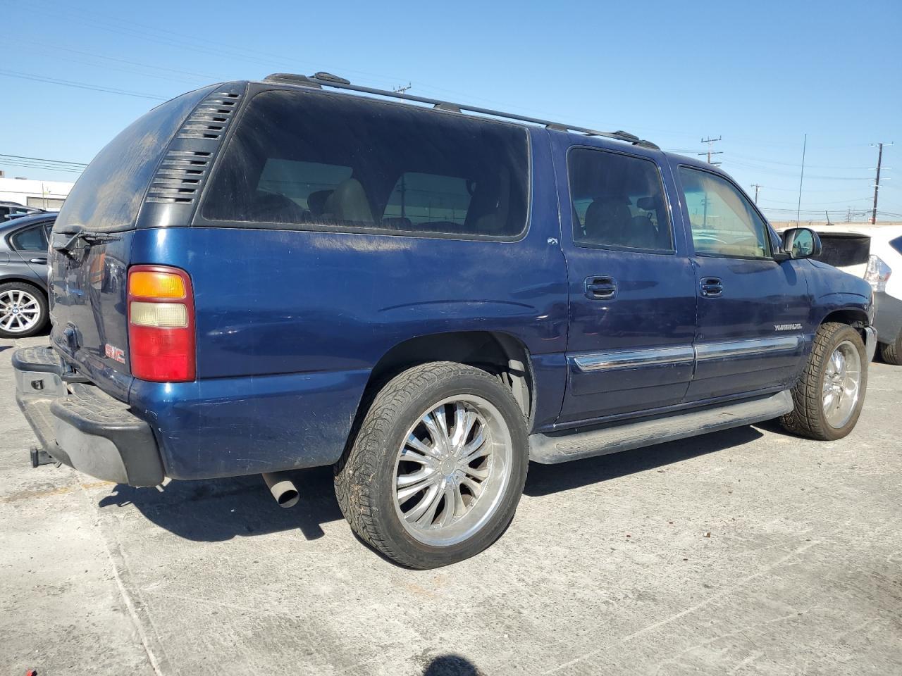 2003 GMC Yukon Xl K1500 - Фото 3