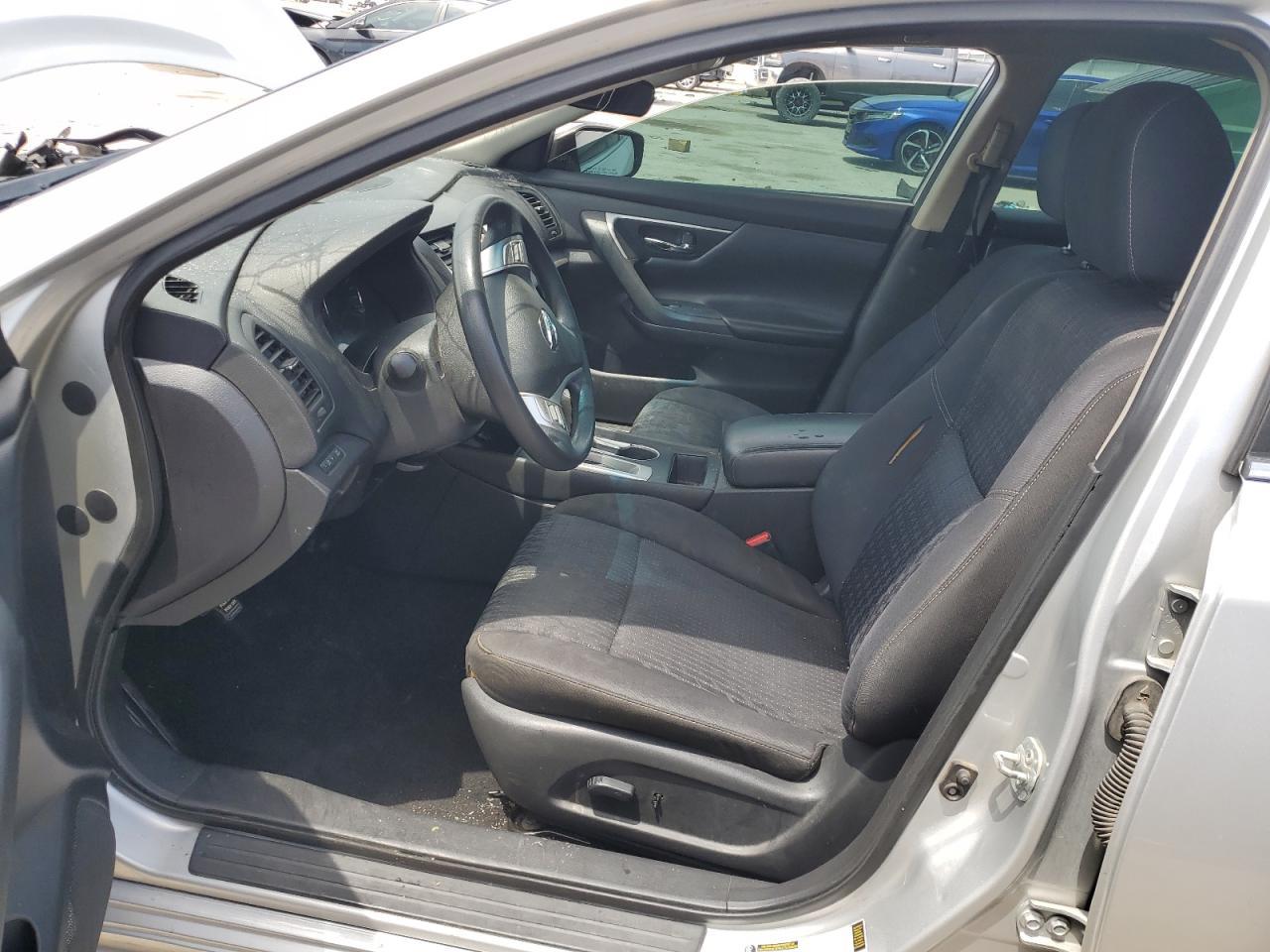 2016 Nissan Altima 2.5 - Фото 7