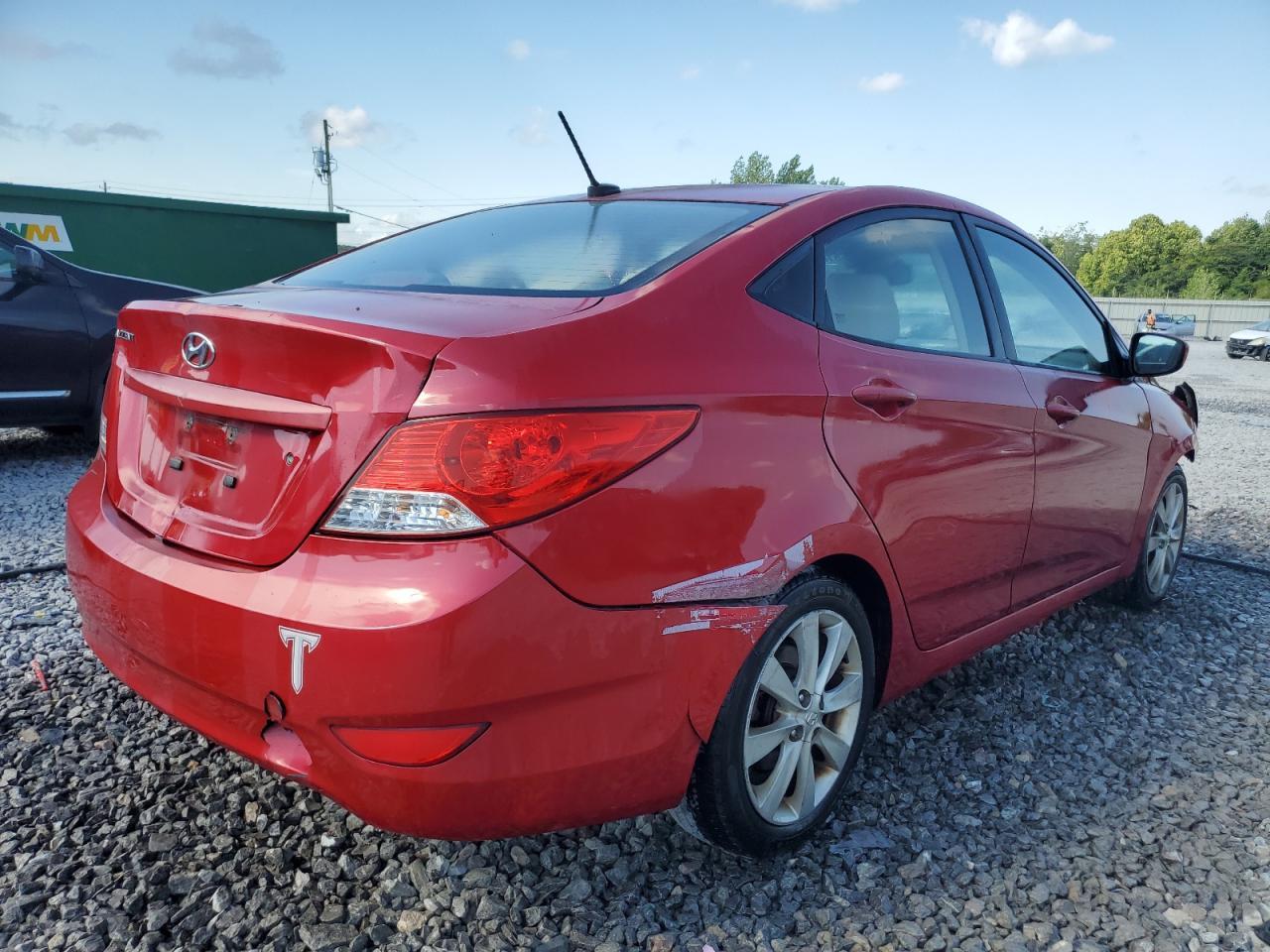 2012 Hyundai Accent Gls - Фото 3