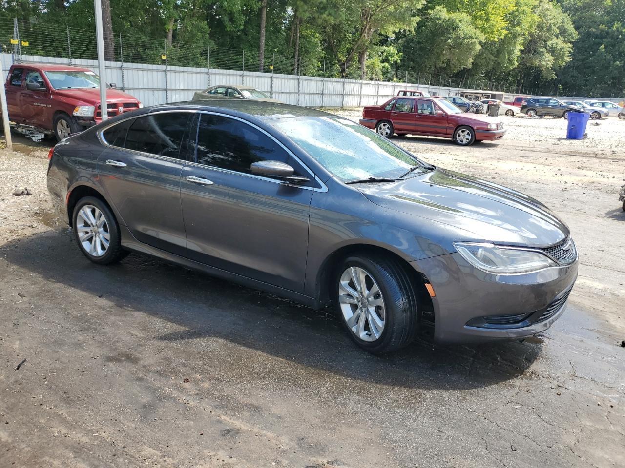2016 Chrysler 200 Lx - Фото 4