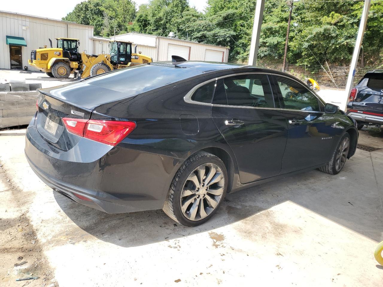 2016 Chevrolet Malibu Premier - Фото 3