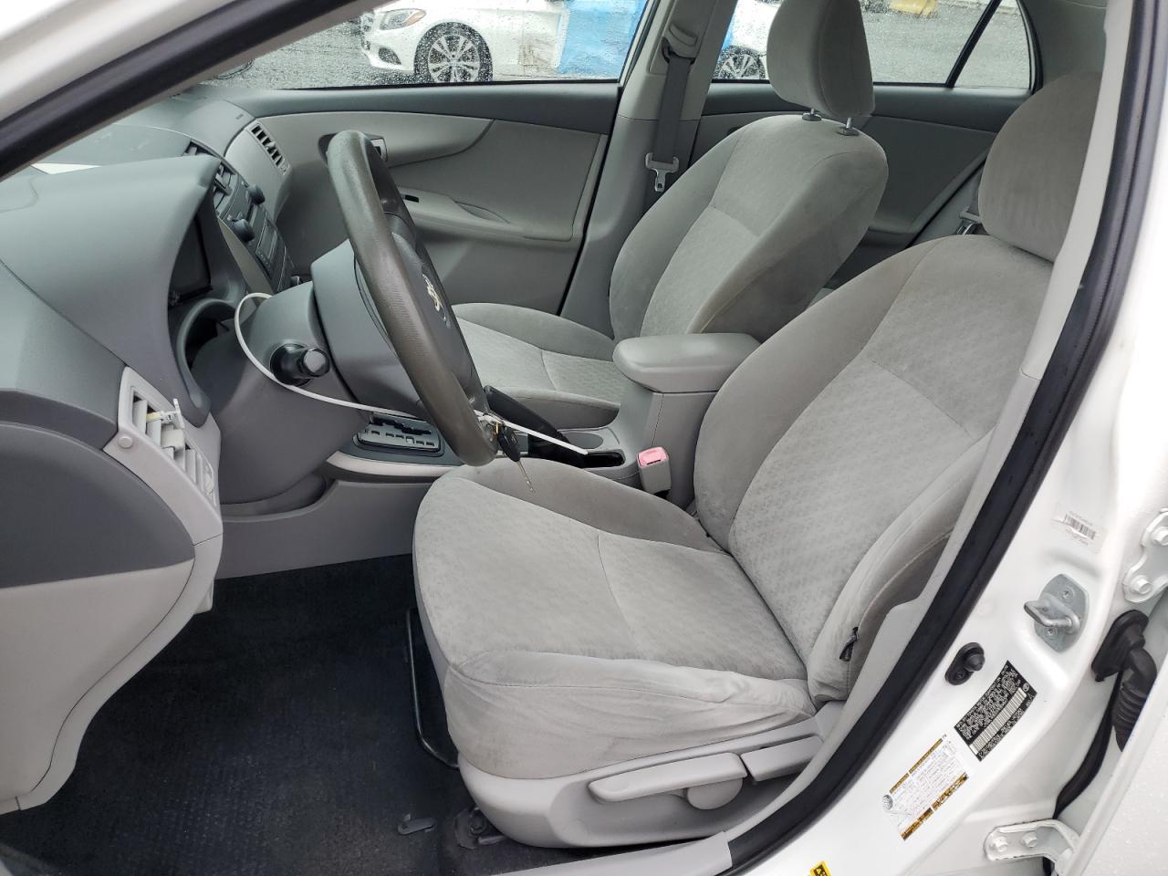 2009 Toyota Corolla Base - Фото 7