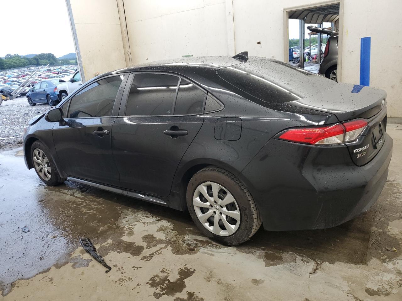 2021 Toyota Corolla Le - Фото 3