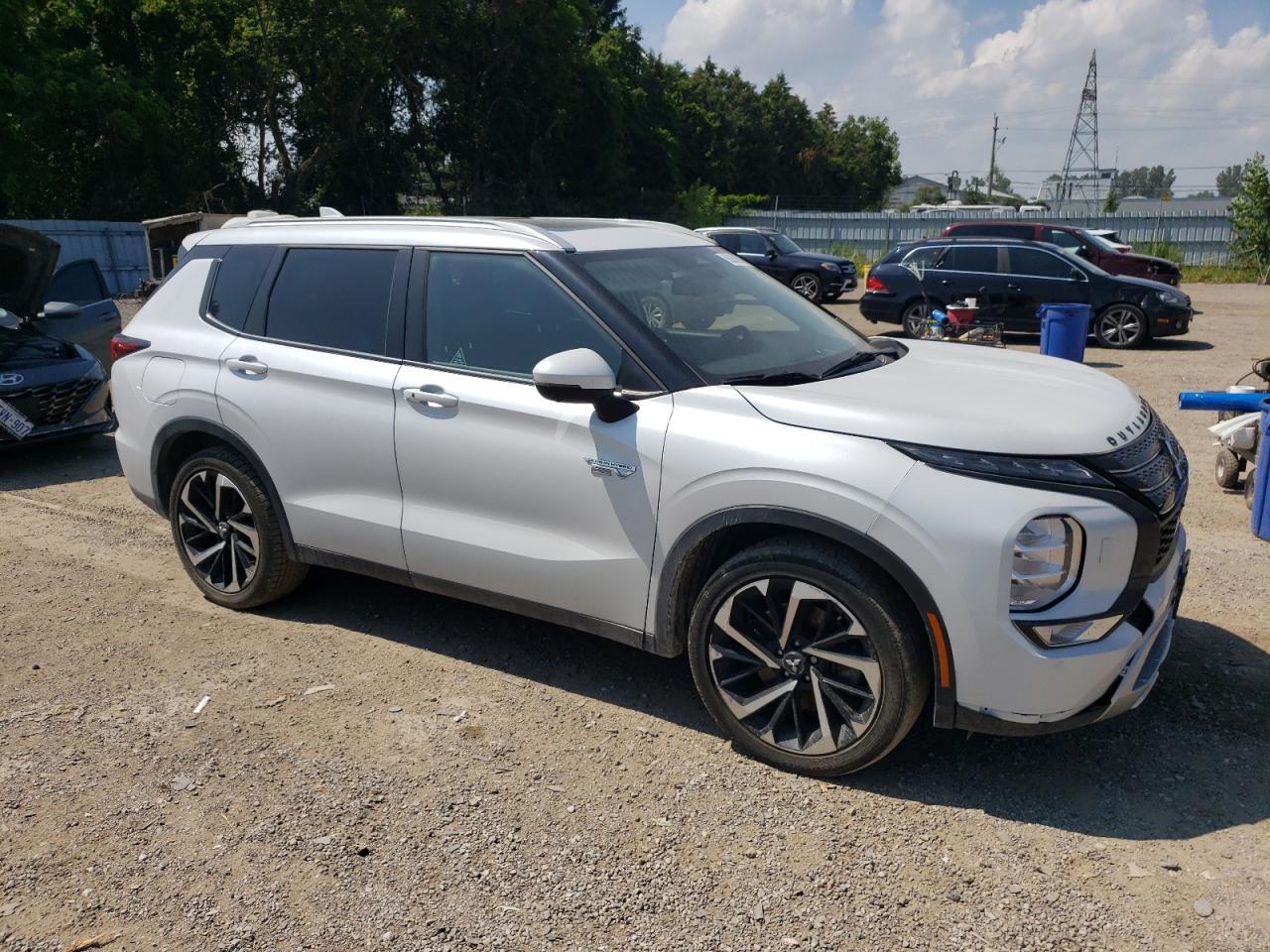 2023 Mitsubishi Outlander Se - Фото 4