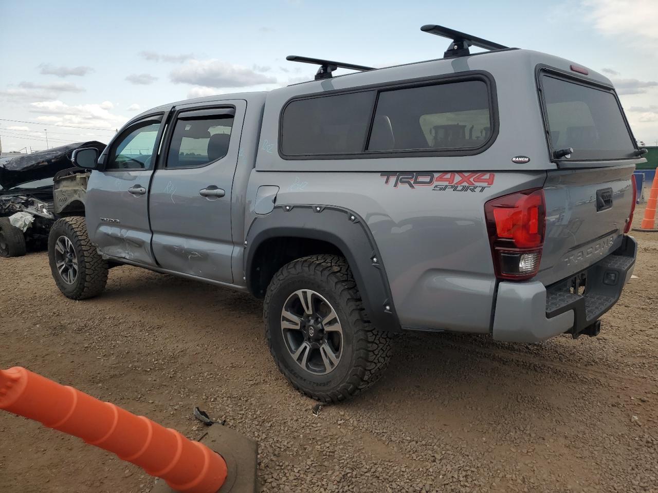 2019 Toyota Tacoma Double Cab - Image 2