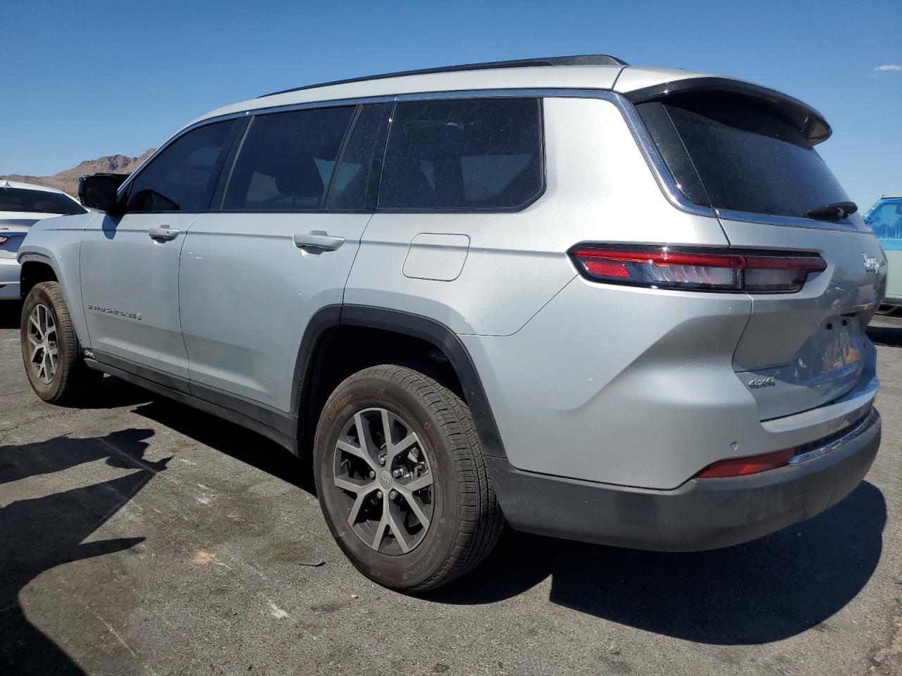 2024 Jeep Grand Cherokee L Limited - Image 2
