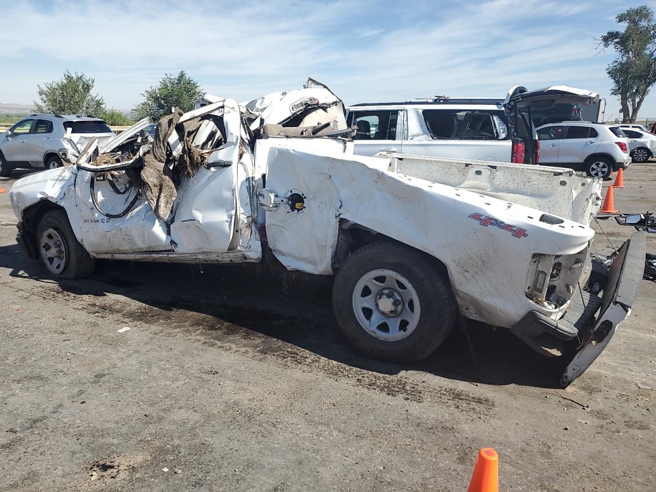 2014 Chevrolet Silverado K1500 - Фото 2