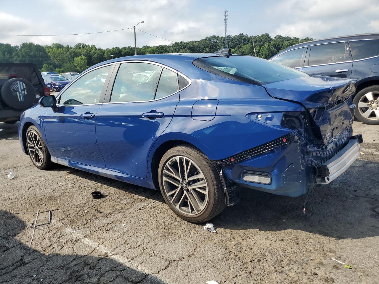 2025 Toyota Camry Xse - Image 2