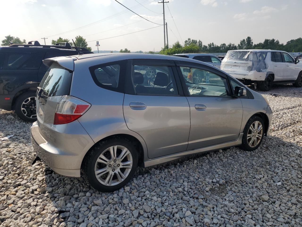 2010 Honda Fit - Фото 3