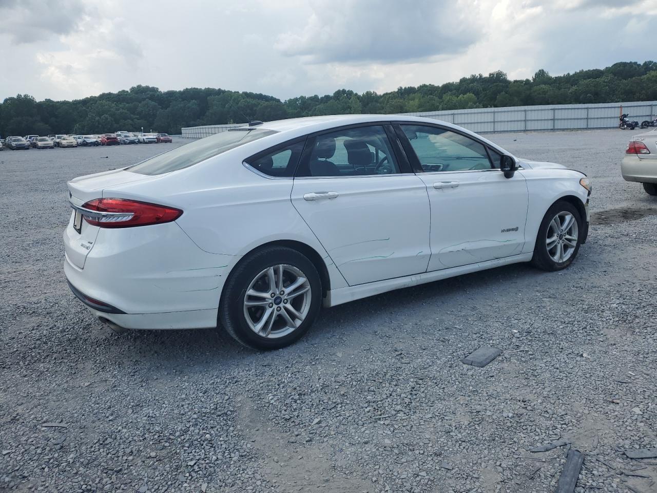 2018 Ford Fusion Se Hybrid - Image 3