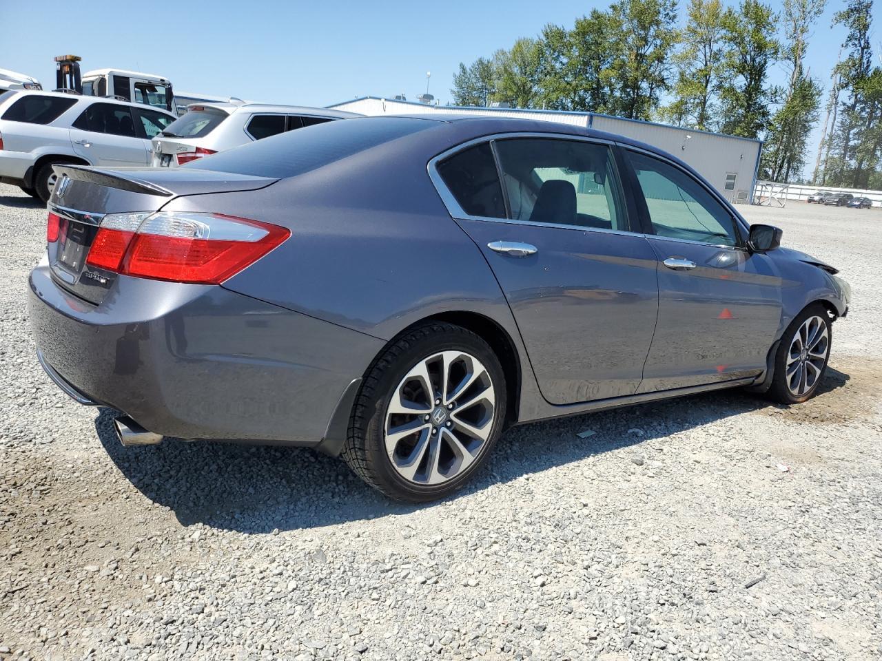 2015 Honda Accord Sport - Image 3