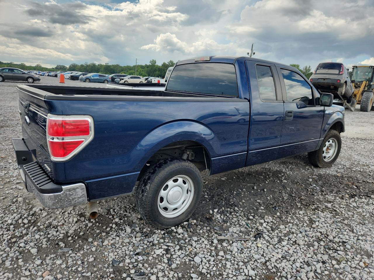 2013 Ford F150 Super Cab - Фото 3