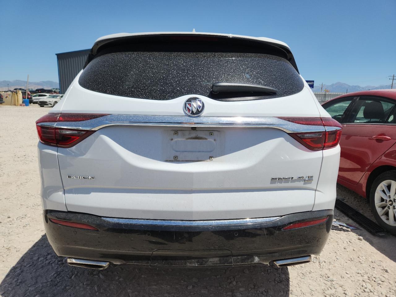 2018 Buick Enclave Essence - Image 6