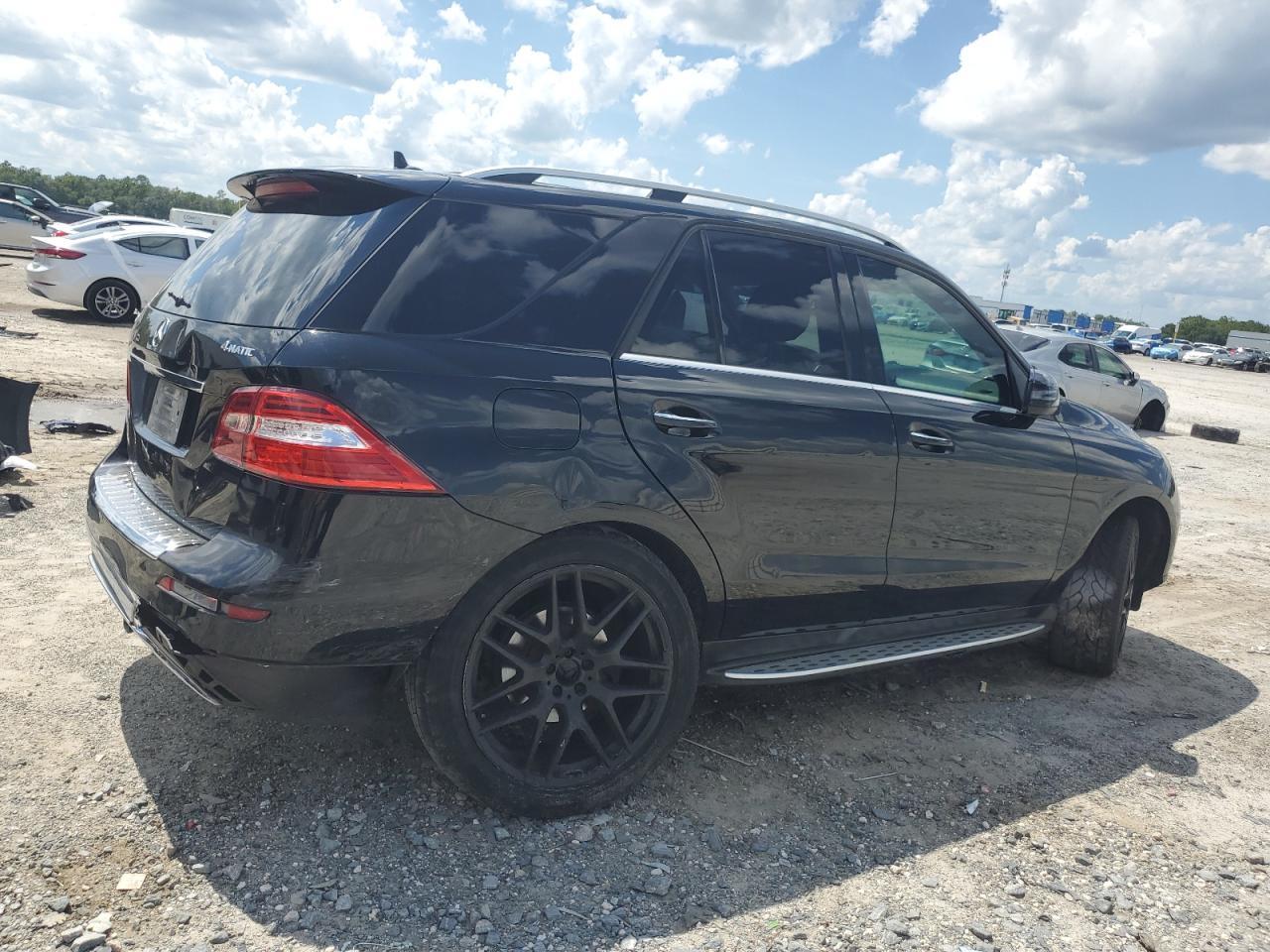 2014 Mercedes-Benz Ml 350 4Matic - Image 3
