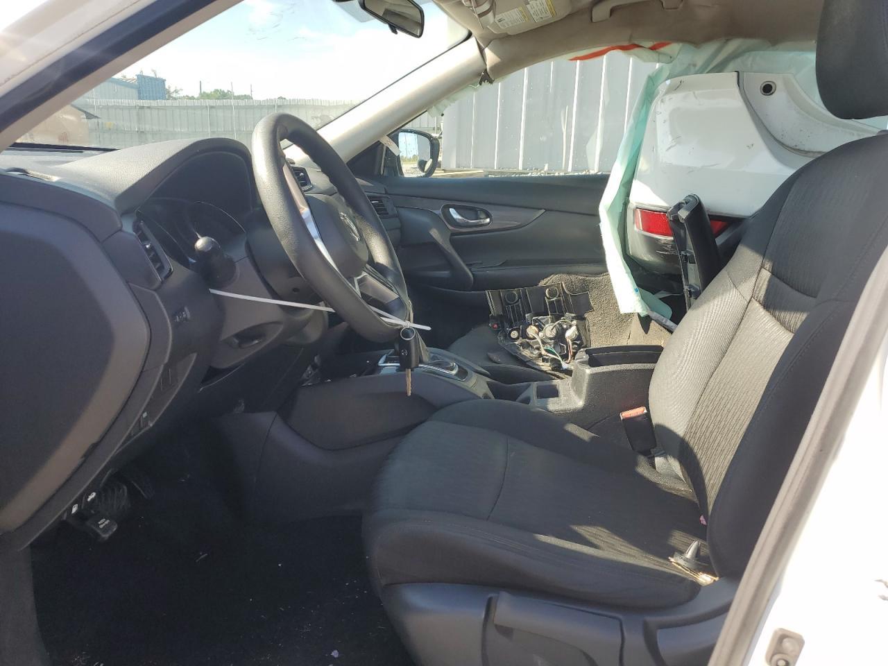 2017 Nissan Rogue S - Image 7