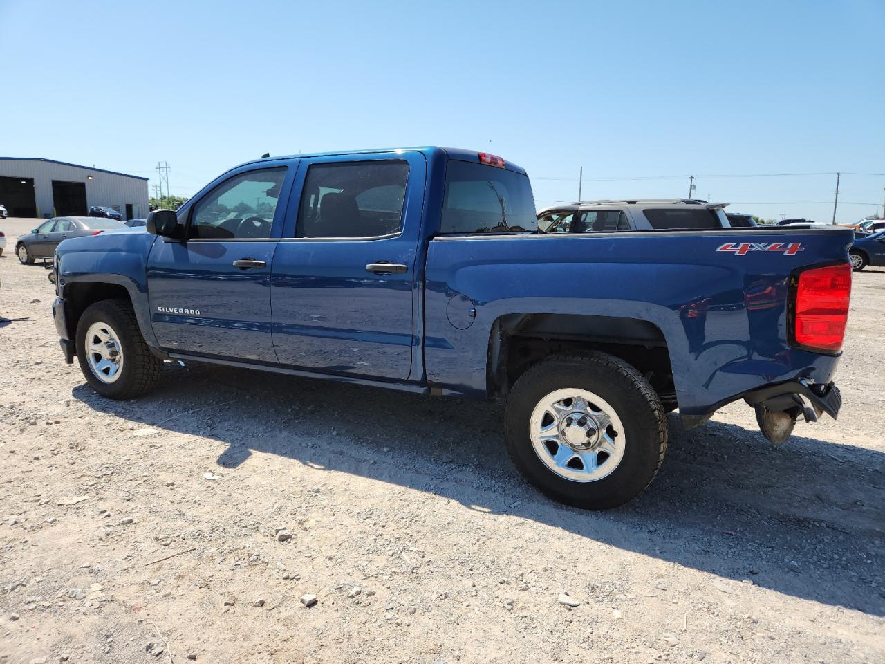 2017 Chevrolet Silverado K1500 - Фото 2